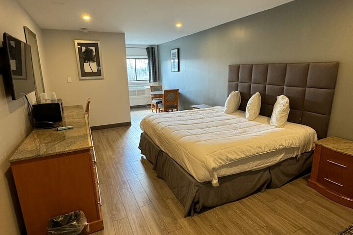 Room 19 of 29