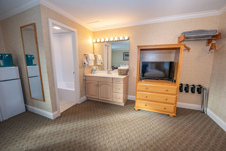 Room 54 of 114