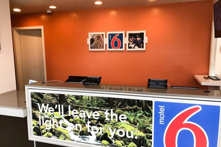 Motel 6 Concord CA