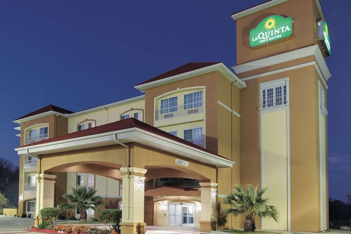 Hotel 2 of 28