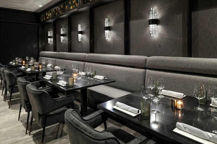 Dining 62 of 89