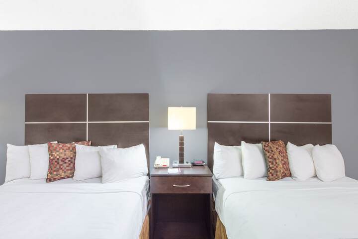 Room 18 of 25