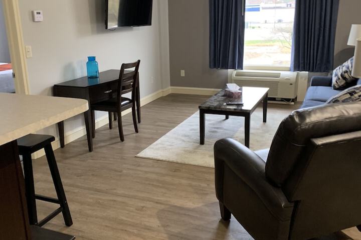 Room 40 of 91