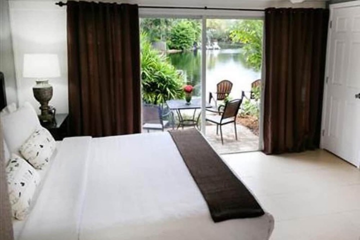 The Cabanas Guesthouse & Spa - Caters to Gay Men