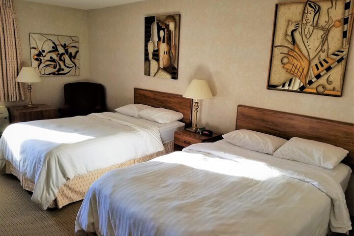 Room 21 of 32