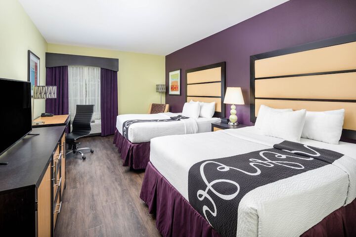 Room 20 of 38