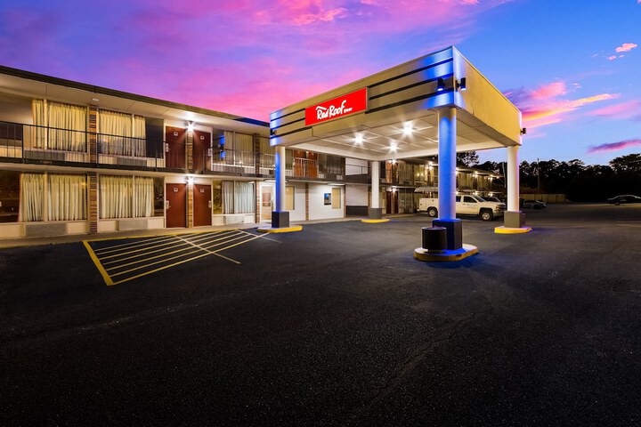 Hotel 4 of 32