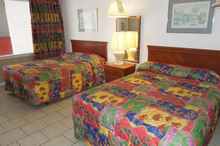 Room 21 of 31