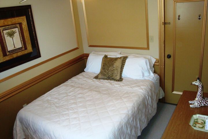 Room 35 of 41
