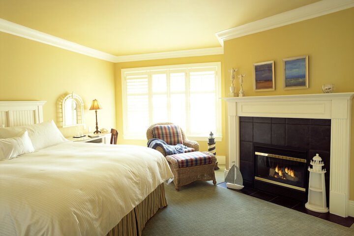 Room 45 of 65