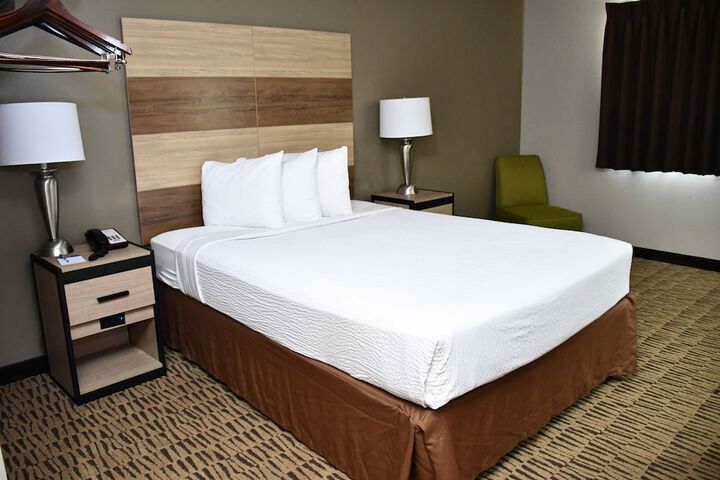 Baymont Inn & Suites by Wyndham Platteville