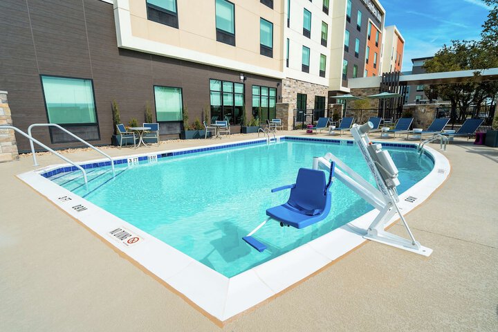 Hotel 2 of 68
