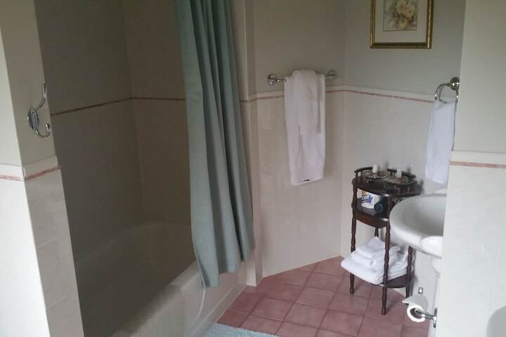 Room 22 of 66