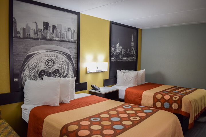Room 20 of 25