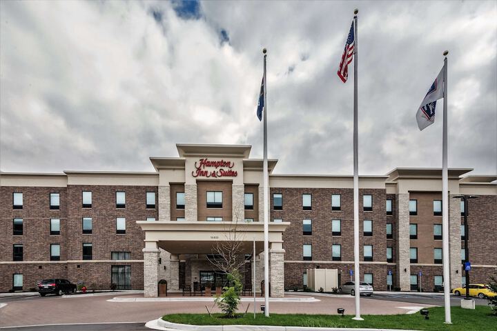 Hotel 4 of 33