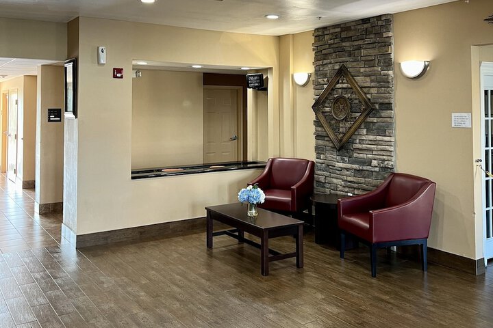 Hotel Interior 16 of 38