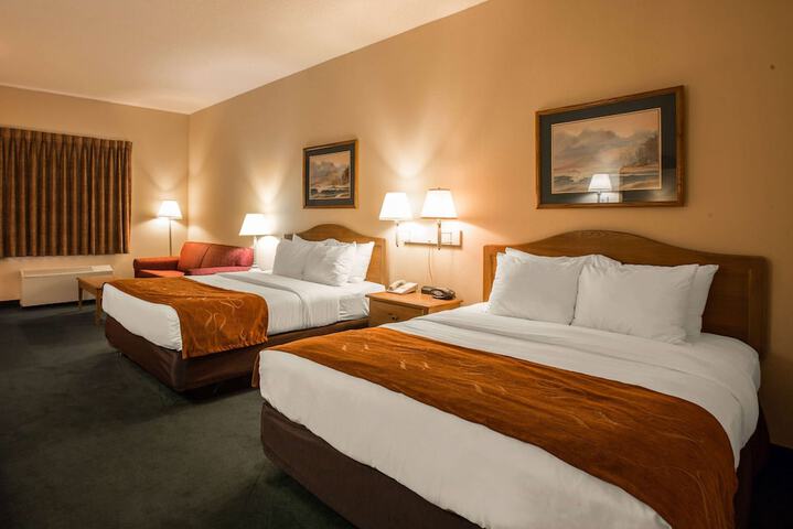 Room 9 of 21