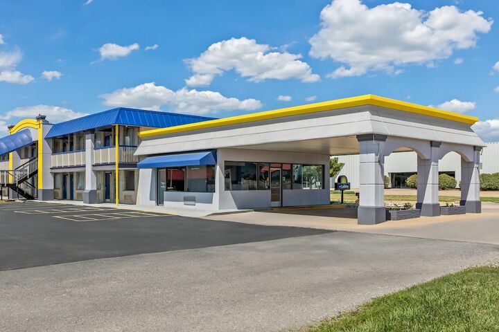 Days Inn by Wyndham Salina South