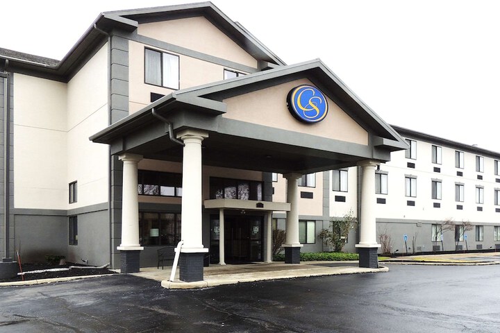 Comfort Suites Twinsburg