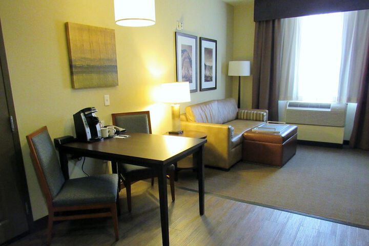 Room 87 of 118