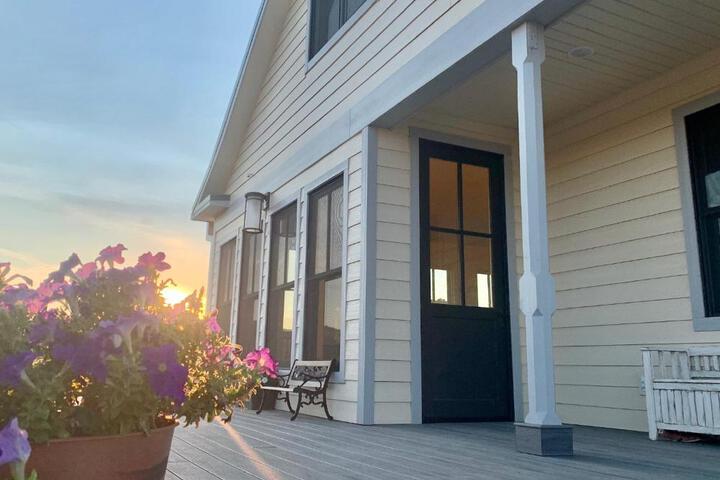 Annies Place Bed & Breakfast