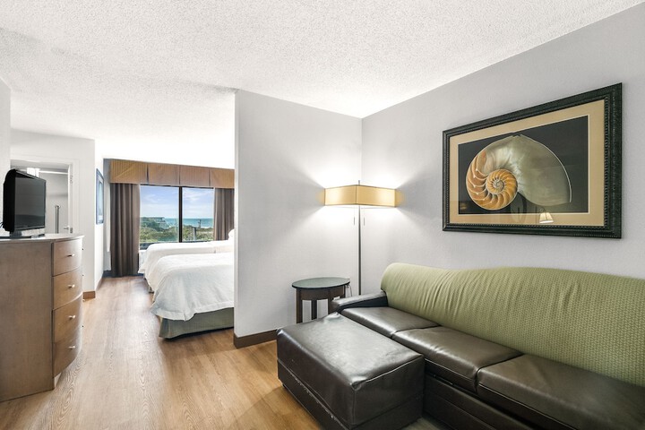 Hotel Alice at Atlantic Beach