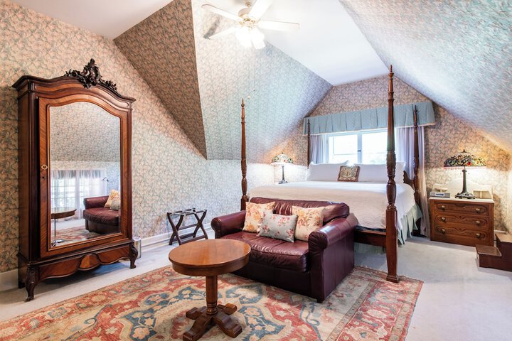 Room 12 of 67