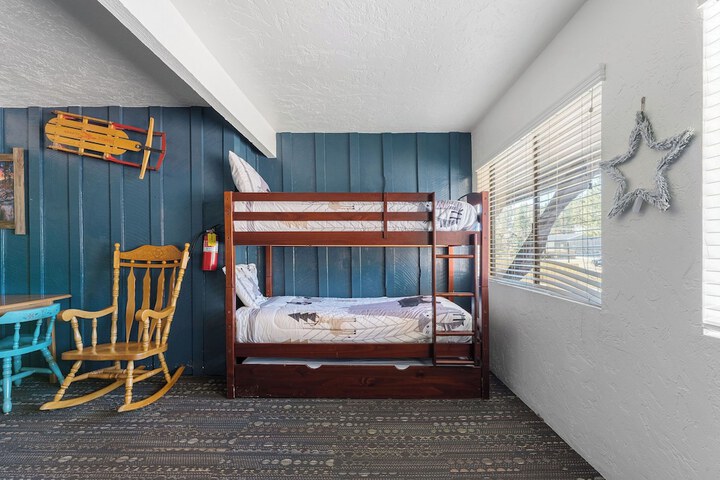Room 22 of 61