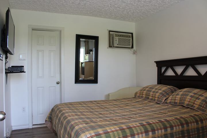 Room 42 of 48