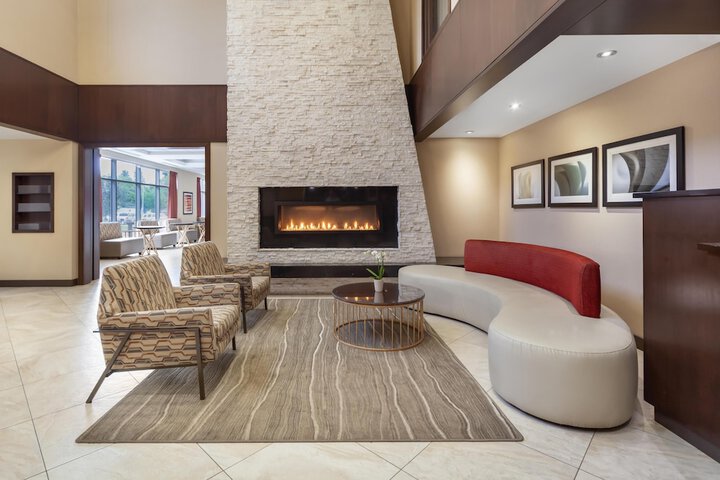Best Western Plus Edmonton Airport