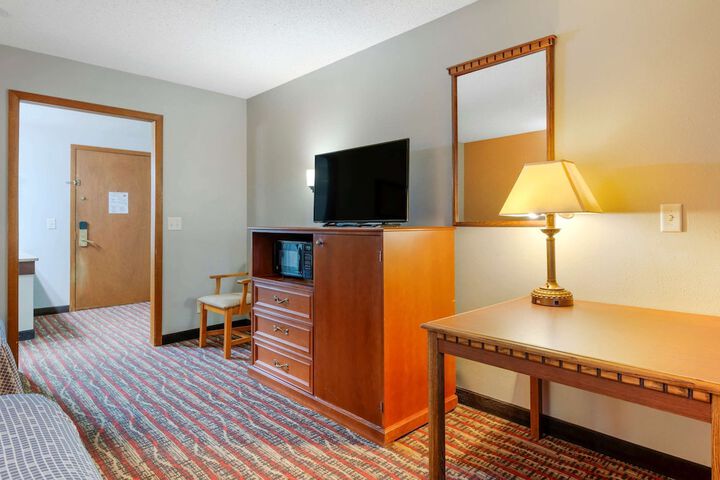 Room 42 of 50