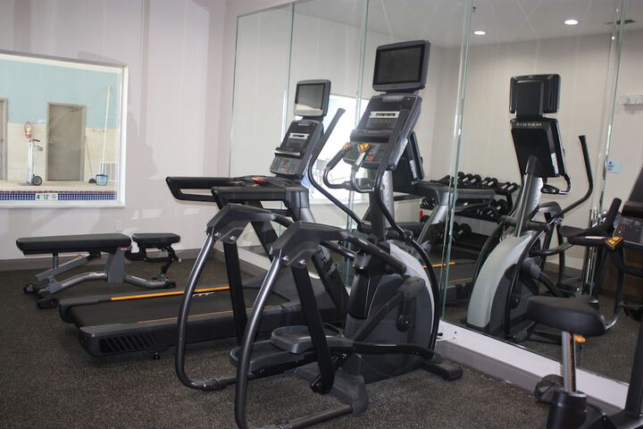 Holiday Inn Express Hotel & Suites Shamrock North by IHG
