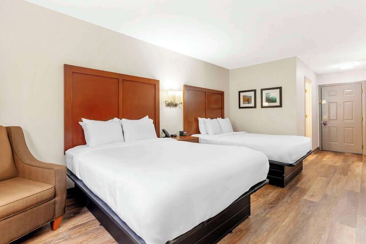 Room 12 of 35