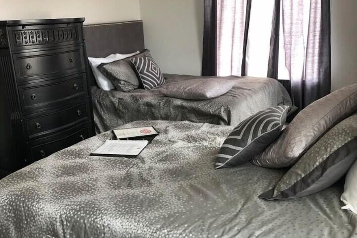 White Horse Hotel