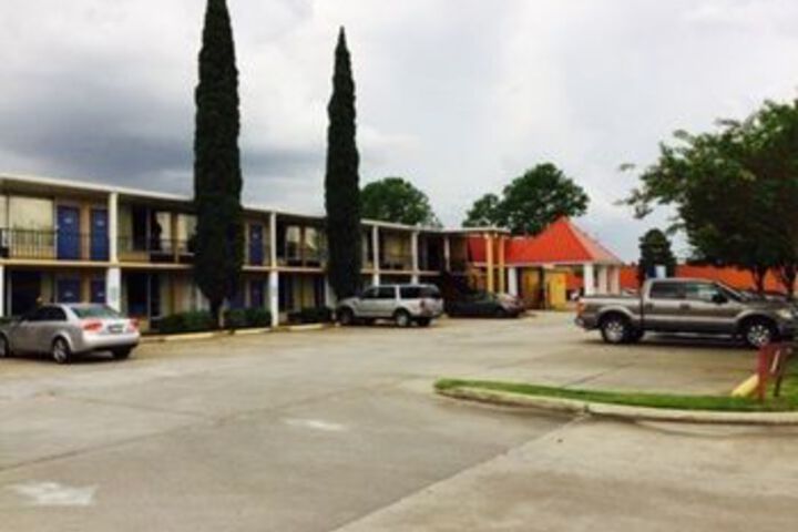 Executive Thibodaux New Orleans Hotel
