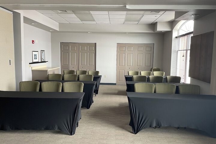 Country Inn & Suites by Radisson Harrisburg West Mechanicsburg