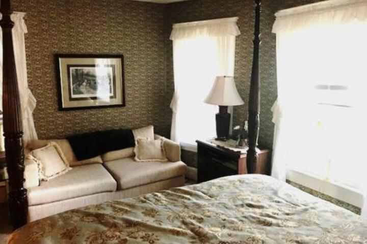 Flowering Fields Bed & Breakfast