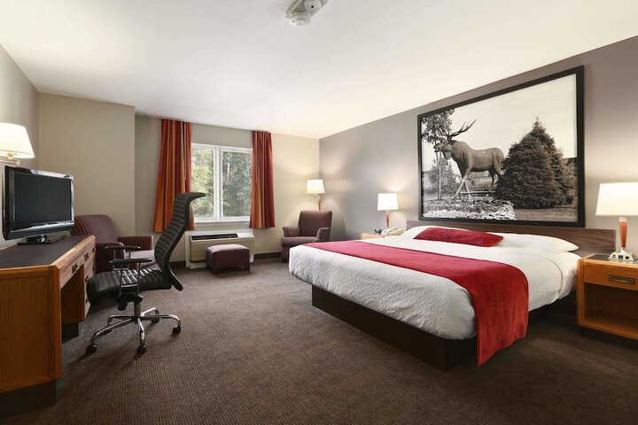 Room 17 of 25