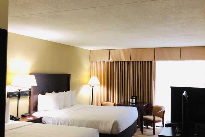 Room 16 of 47