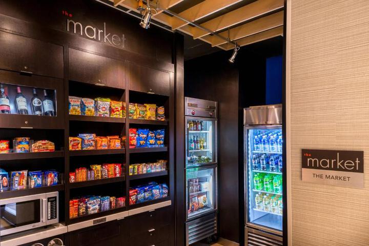Courtyard by Marriott Jacksonville