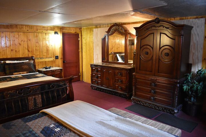 Room 40 of 66