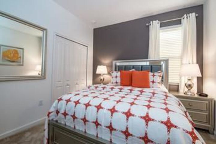 SPACIOUS 10 Bedroom Holiday home by Follow the sun vacation Rentals