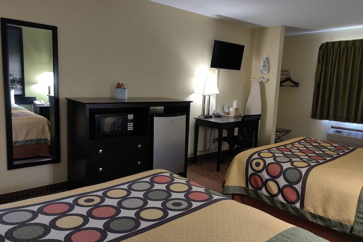Room 29 of 73