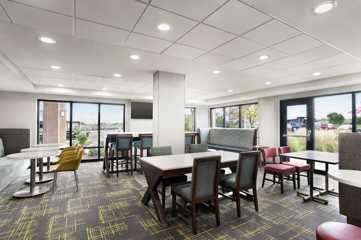 Hampton Inn Milwaukee / Brookfield