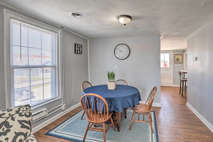 Downtown Canandaigua Apt: 1 Mi to Lake & Pier!