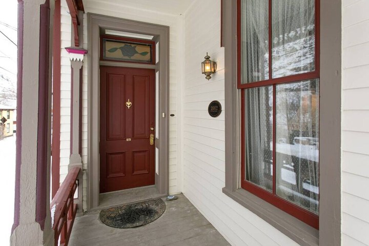 Rose Street Bed & Breakfast