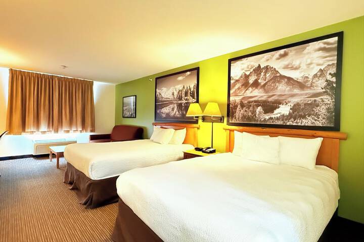 Super 8 by Wyndham Wheatland Wyoming