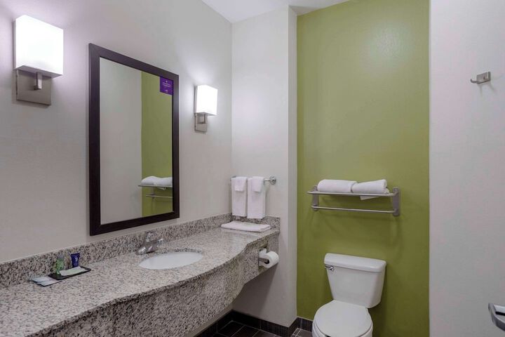 Sleep Inn & Suites Cave City