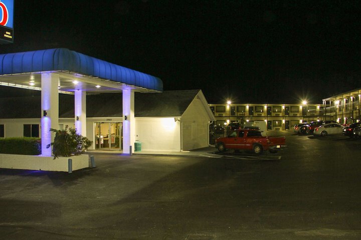 Hotel 4 of 43