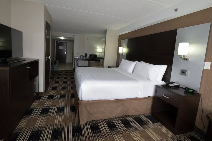 Room 35 of 55